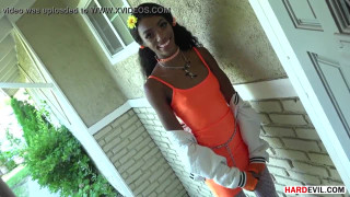 Chanel Skye always expects the best from online dating.
